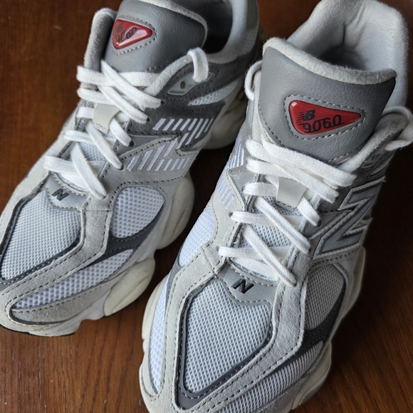 New Balance 9060 Sneakers Anthro Sneakers Raincloud Castlerock White Grey - Picture 9 of 9